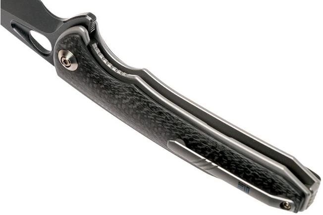 WE Knife Yucha 810F Pocket Knife, Black Blade, Grey Ti With Carbon Fibre Inlays 7 WE Knife Yucha 810F Pocket Knife, Black Blade, Grey Ti With Carbon Fibre Inlays - Image 5