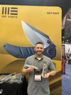 WEKNIFE Solid Flipper Knife Titanium Handle (3.88" CPM 20CV Blade) WE22028-4 -We Knife weknife solid flipper knife blue titanium integral handle 388 polished bead blasted cpm 20cv blade we22028 4 221498